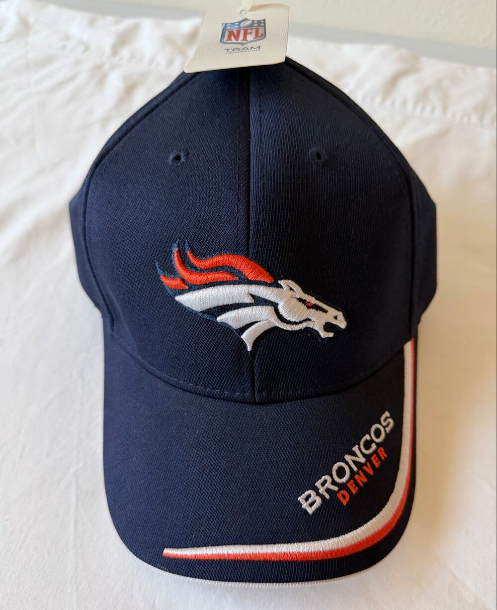 NWT Denver Broncos NFL Team Apparel Curved Brim Hat Cap Adjustable Velcro OSFM